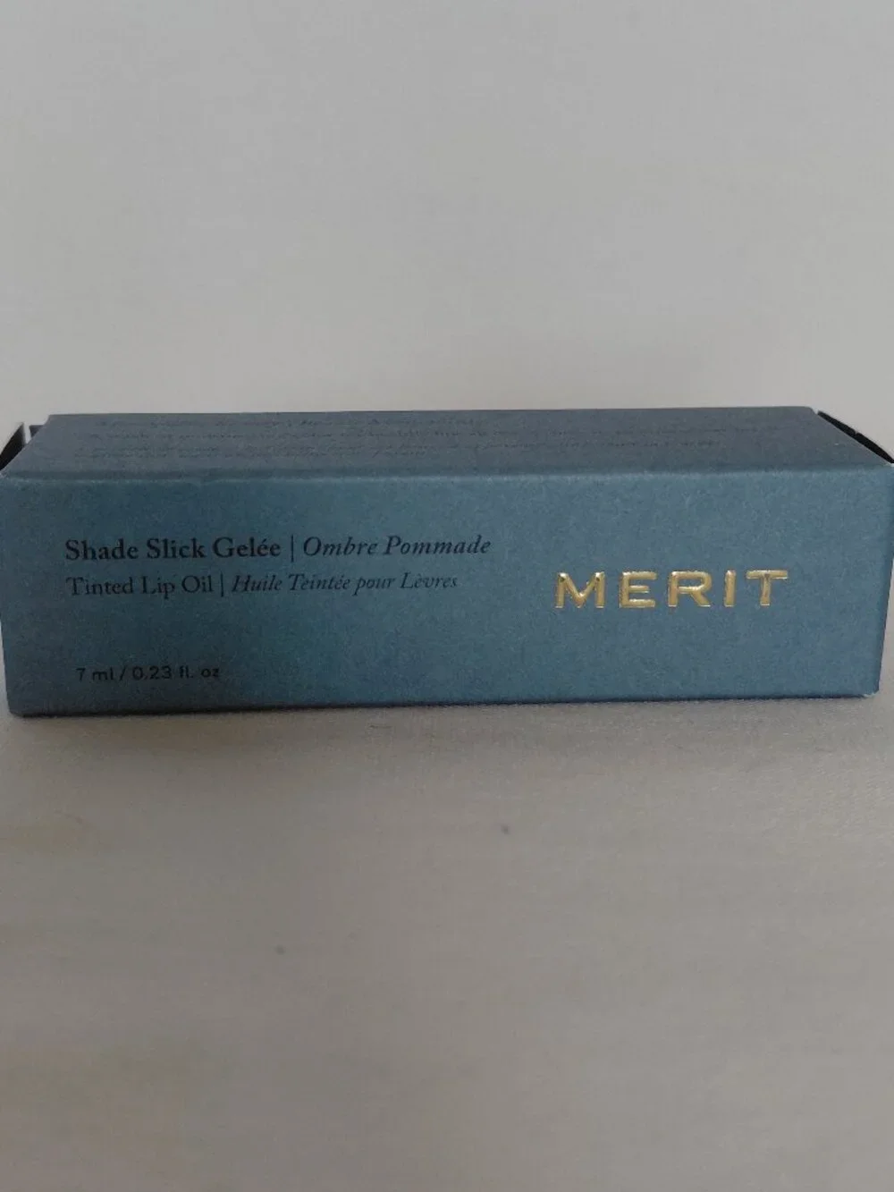 Merit shade slick